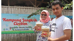 Lulusan ITB yang Kini Jadi Bos Jangkrik