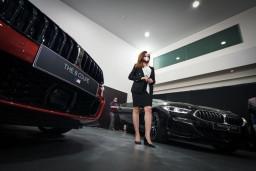 BMW Seri 8 Gran Coupe Mewah Hadir di Jawa Timur