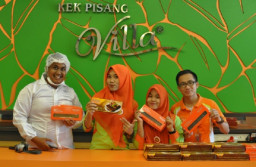 Sarjana Teknik yang Sukses Jadi Pengusaha Kek Pisang Kekinian