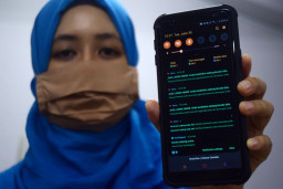 FOTO : Universitas Dinamika Luncurkan Aplikasi Dinno