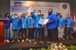 Lantik Pengurus Baru, BMI Jatim Dukung AHY Pada Pilpres 2024