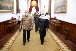 Pemprov Jatim Hibahkan Tanah Senilai 2 Miliar untuk Bangun Gedung DPD RI