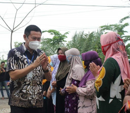 Sambangi Masyarakat Dimanapun Yes Bro Selalu Dielu-elukan