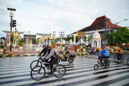 Wali Kota Madiun H Maidi Gowes dan Cek Usulan Pembangunan 2024