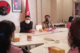 Dewan Terima Aduan Dugaan Pungutan Seragam Sekolah