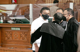 Reaksi Sambo: Matanya Berkedip-kedip