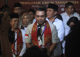 Kharisma : Semangat Millenial Warnai Pendaftaran Bacaleg Gerindra Jatim ke KPU