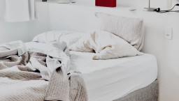 Pakar: Salah Pasang Seprai Bisa Tingkatkan Munculnya Jamur