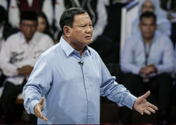 Prabowo Ngotot, Puji-puji Jokowi