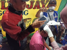 Abis Makan di Depan Islamic Center, Pemuda Tiba-tiba Dikeroyok Gerombolan Pemotor