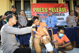 Digrebek saat Preteli Hasil Curian, Pelaku Kabur, Lalu Ditembak