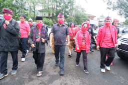 Teruskan Ajaran Bung Karno, HUT PDI-P Bersihkan Sungai