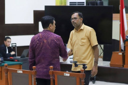 Luhut, Tak Habis Pikir Dituding "Lord" oleh Haris Azhar