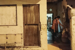 Pemerintah Lalai Bansos Tak Merata, Rakyat Menjerit