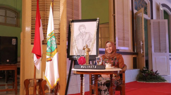 Wali Kota Ning Ita Live Virtual Sejarah Bung Karno Kecil