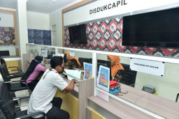 Efisiensi, Dokumen Kependudukan Dicetak pakai Kertas HVS