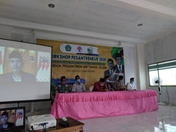 Santri PP Miftahul Ulum Solokuro Digembleng Wirausaha