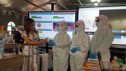 Kasus Covid Meningkat, Dr Lala CantiQ Sumbang Pro em1 dan Masker