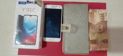 Masuk Kamar Wanita Hanya Mencuri HP dan Dompet