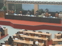 Dewan Gelar Paripurna Jawaban Bupati Mojokerto Terkait Tiga Raperda