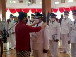 Ini Pesan Bupati Arifin Kepada 15 Kades Terpilih