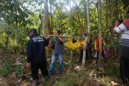 Lansia Ditemukan Membusuk di Lereng Gunung