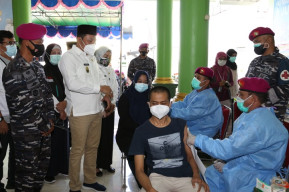 Hampir 40 Persen Warga Sidoarjo Telah Divaksin