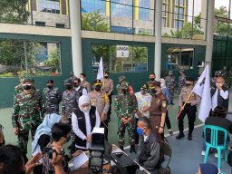 Serbuan Vaksinasi di UNM Target 5000, untuk Warga Malang Raya, di Pantau Langsung Forkopimda Jatim