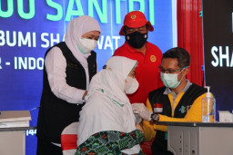 Gubernur Jatim Khofifah Targetkan 3 Juta Anak Divaksin Anti Covid-19