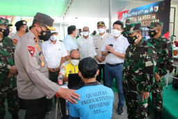 Kasdam dan Wakapolda Jatim Minta Prokes Jadi Kebutuhan