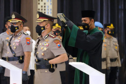 Kapolda Jatim Pimpin Sertijab Pejabat Utama dan Kapolres Dengan Prokes Ketat