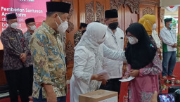 Haru Biru Warnai Pemberian Santunan Ratusan Yatim Korban Covid-19