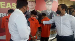 Sindikat Penjual Besi Bodong Diringkus Polisi