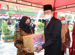 Rayakan HUT TNI di Tengah Pandemi, Bedah Rumah dan Diakhiri Syukuran