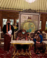 Hendra Purnomo Sandang Gelar Kebangsawanan Kanjeng Raden Tumenggung Dari Keraton Surakarta