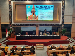 Dewan Gelar Paripurna PA Fraksi Raperda Pencegahan dan Pemberantasan Narkotika