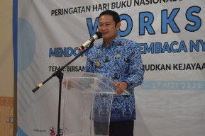Yuhronur: Ciptakan Karakter Anak Lewat Membaca Buku