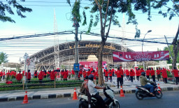 250 Kader PDIP Gresik Gelar Senam Massal Cinta Tanah Air