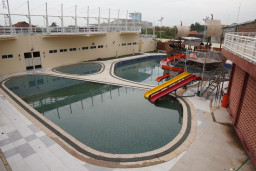 Kado Hari Jadi Kota Mojokerto, Wali Kota Ning Ita Gratiskan Tiket Masuk Pemandian Sekarsari