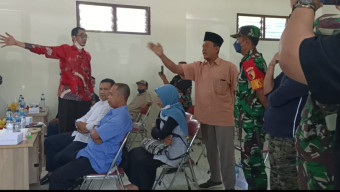 Diwarnai Adu Mulut, Penetapan Calon Kepala Desa Canggu Nyaris Ricuh