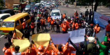 Driver Shopee Demo Tuntut Aplikator Naikkan Tarif Antar