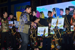 Yak Rizki dan Yuk Diyah Terpilih Sebagai Duta Wisata Lamongan 2022