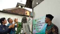 Wujud Negara Hadir, 5.740 Warga Pra Sejahtera di Bojonegoro, Tuban, dan Lamongan Terima Bantuan Listrik Gratis