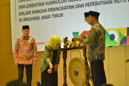 Gubernur Khofifah Targetkan IKM di Jatim Capai 100 Persen di TA 2023/2024