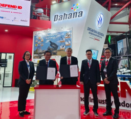 Perkuat Industri Nasional, Petrokimia Gresik Kaji Pembangunan Pabrik Asam Nitrat dan Amonium Nitrat