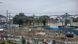 Kota Pasuruan Akan Miliki Payung Madinah