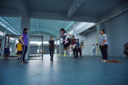 Lestarikan Permainan Tradisional, Karina Gelar Kerjasama Dengan Elyon Christian School