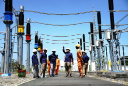 Kawal Nataru, PLN UIT JBM Rampungkan Pekerjaan dan Siagakan Posko Untuk Pastikan Sistem Transmisi Andal
