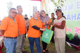 Bupati Mojokerto Dukung Penanaman Tanaman MUK untuk Tingkatkan Kesejahteraan dan Kelestarian Hutan