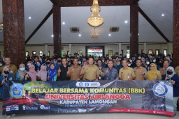 Bupati Lepas 236 Mahasiswa Unair KKN di Lamongan